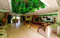 Harmony_Suites_Jungle