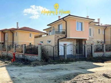 dom_okolo_morya