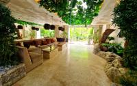 Harmony_Suites_Jungle