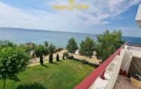 trioshka_s_vidom_na_more