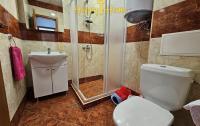 trioshka_s_vidom_na_more
