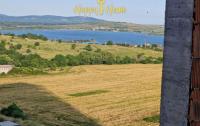 kvartira-s-vidom-na-ozero