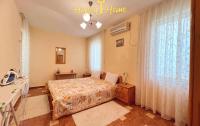 trioshka-s-vidom-na-more