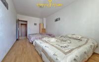 trioshka-na-solnechnom-beregu