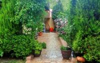 trioshka-s-vidom-na-more