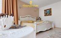 taunhaus-na-pervoi-linii-morya