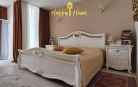 taunhaus-na-pervoi-linii-morya
