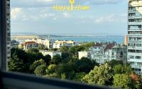trioshka-s-vidom-na-more